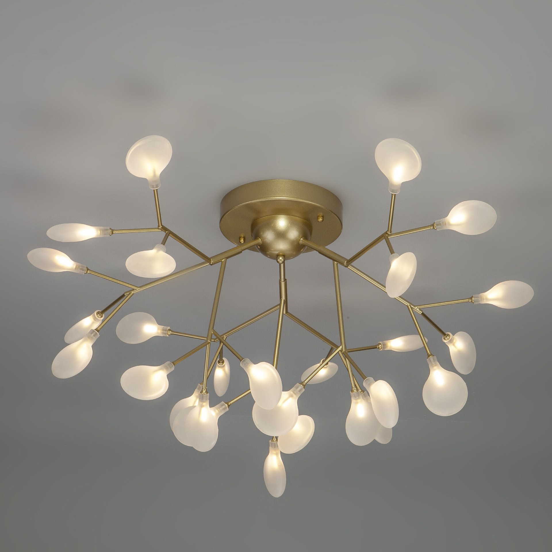 Потолочная люстра Bogate's Foglia 343 Smart (542)