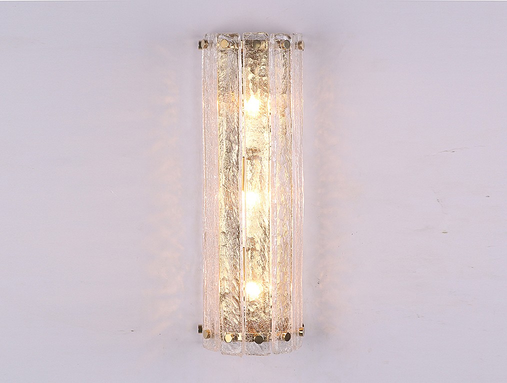 Настенное бра Newport 10820 10823/A gold small