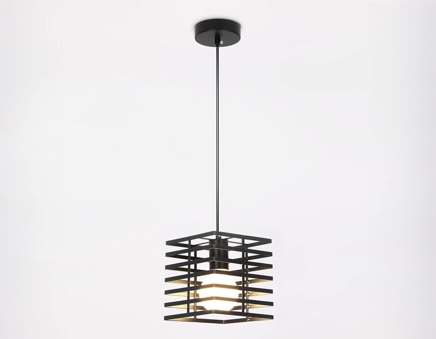 Светильник подвесной Ambrella Traditional TR8411