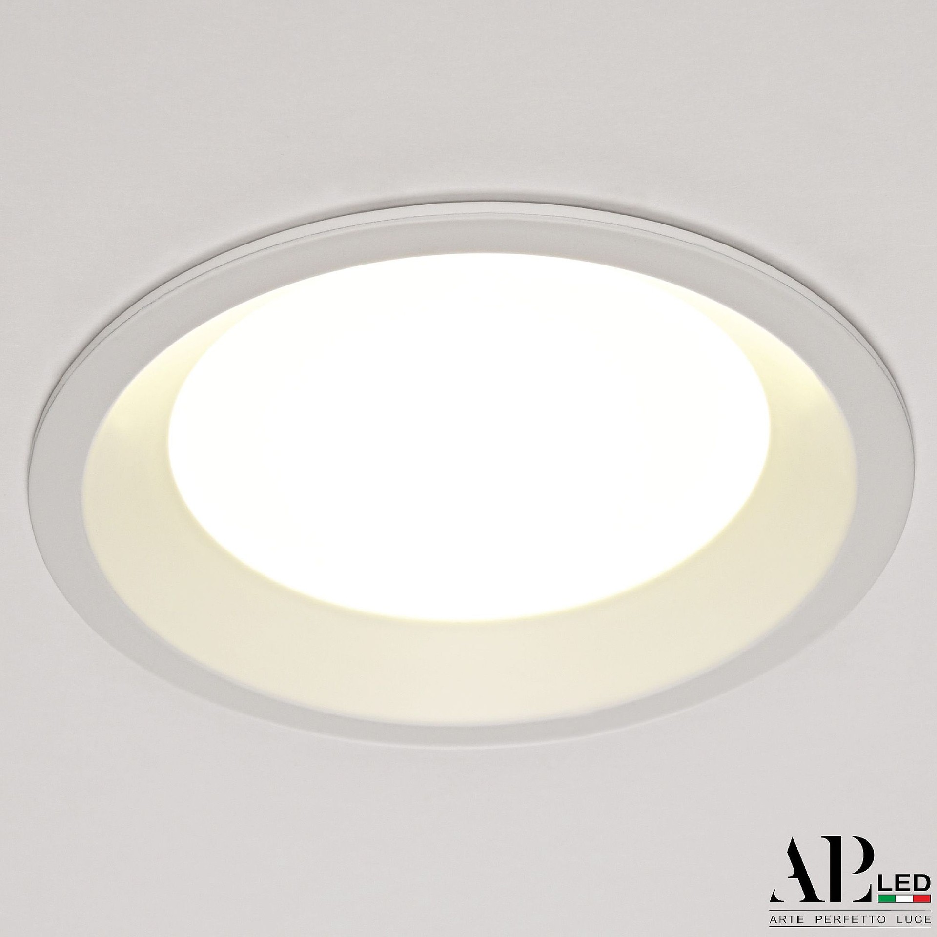 Встраиваемый светильник APL Led Ingrid 3322.LDY12016/12W/4K