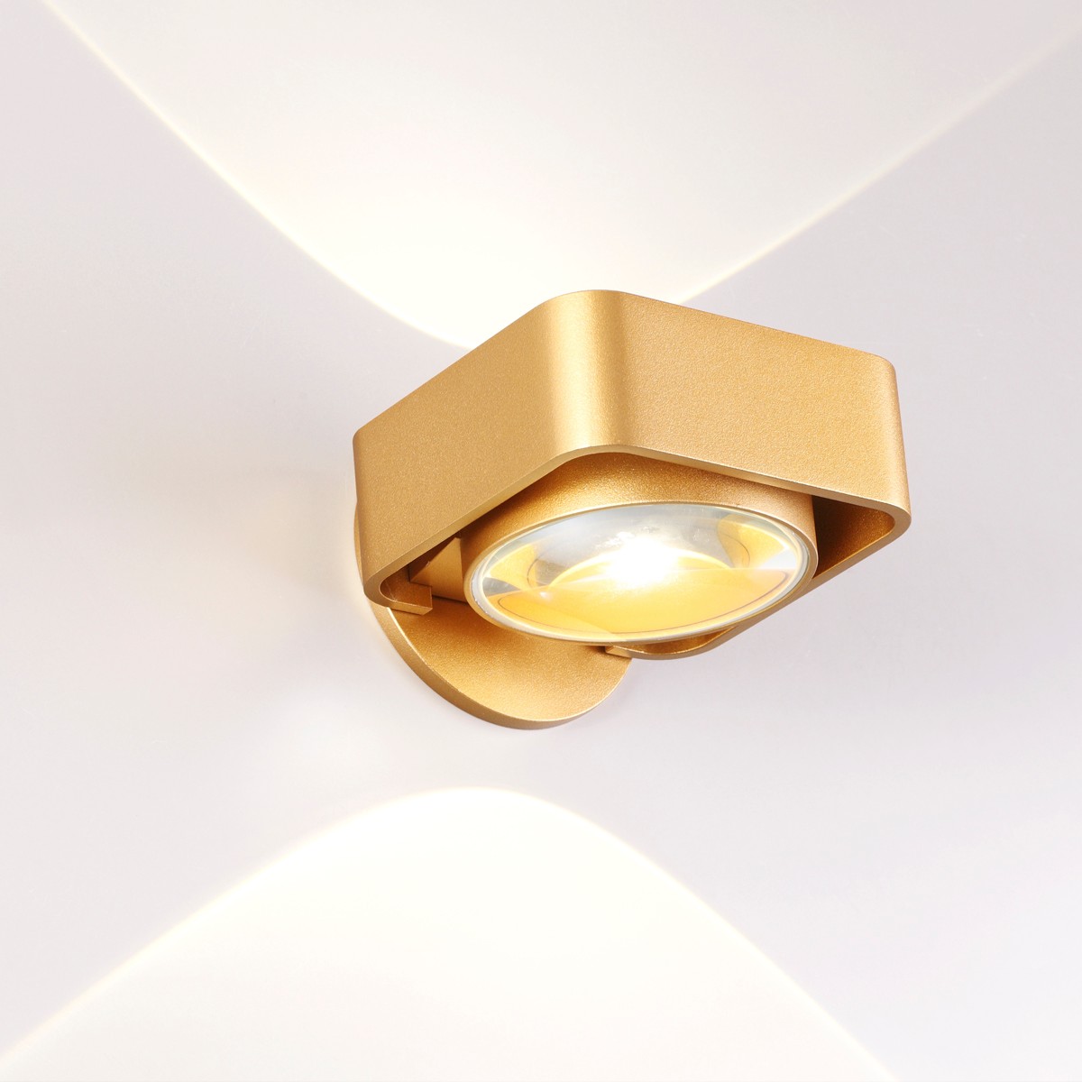 Настенный светильник Odeon Light Paco 3889/6WG