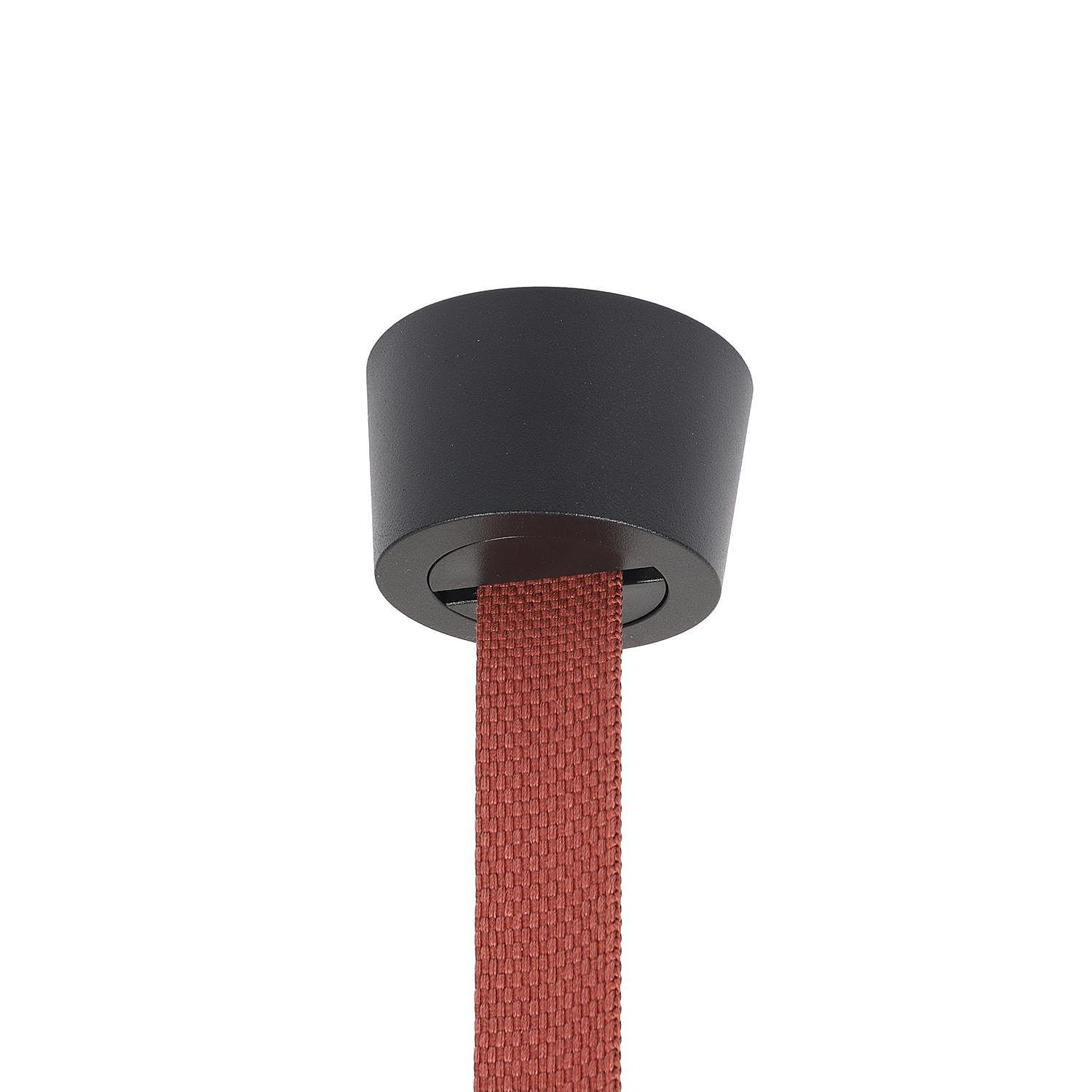 Накладное основание с возможностью подачи питания треку-ремню Denkirs Belty Base TR5512-BK