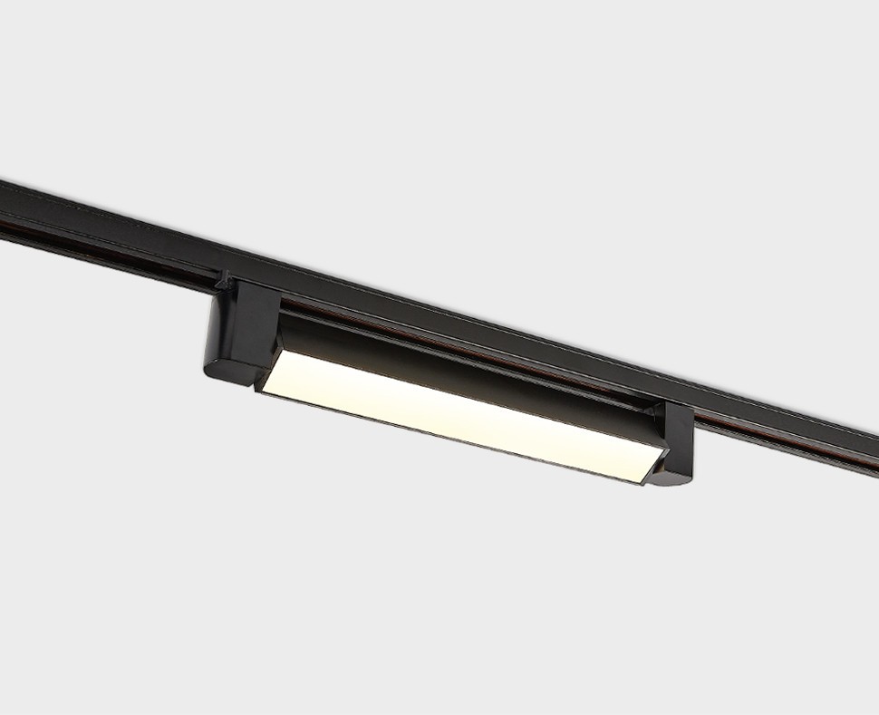 Трековый светильник Italline IT08 IT08-8029 black 4000K