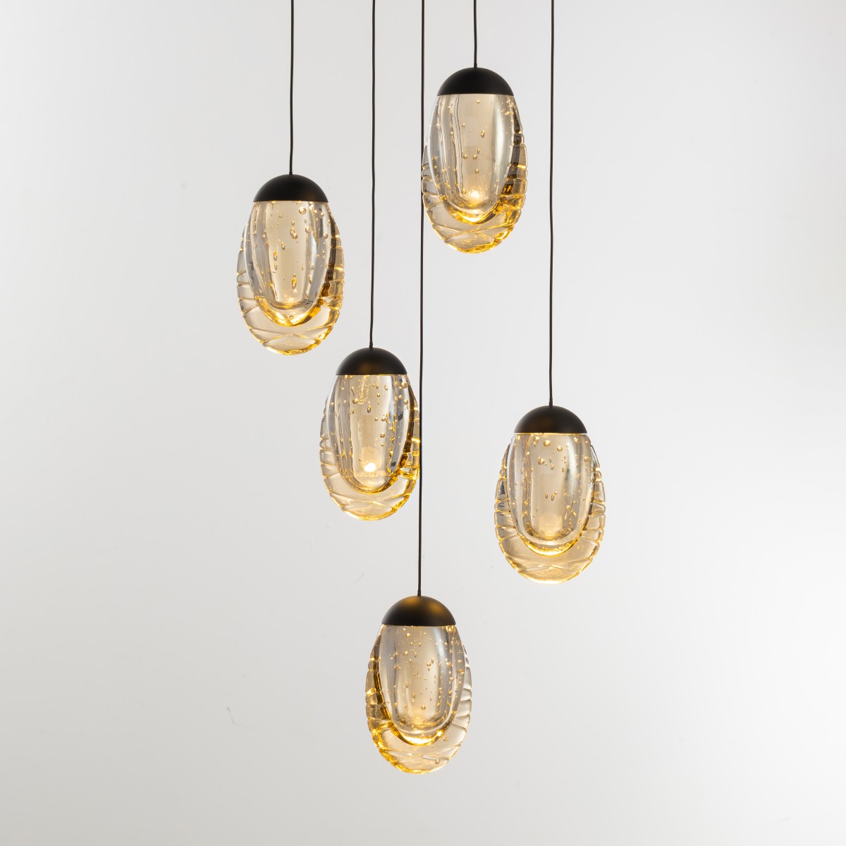 Светильник подвесной Delight Collection MD25090022 MD25090022-5A matt black/champagne