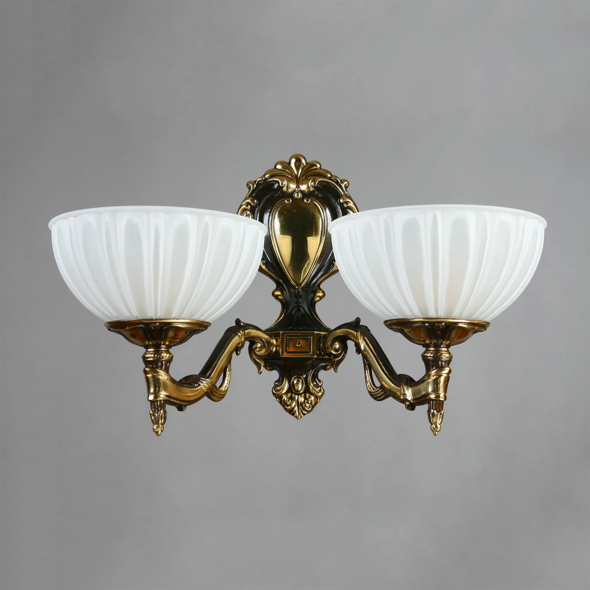 Настенное бра Ambiente Navarra 02228/2 PB