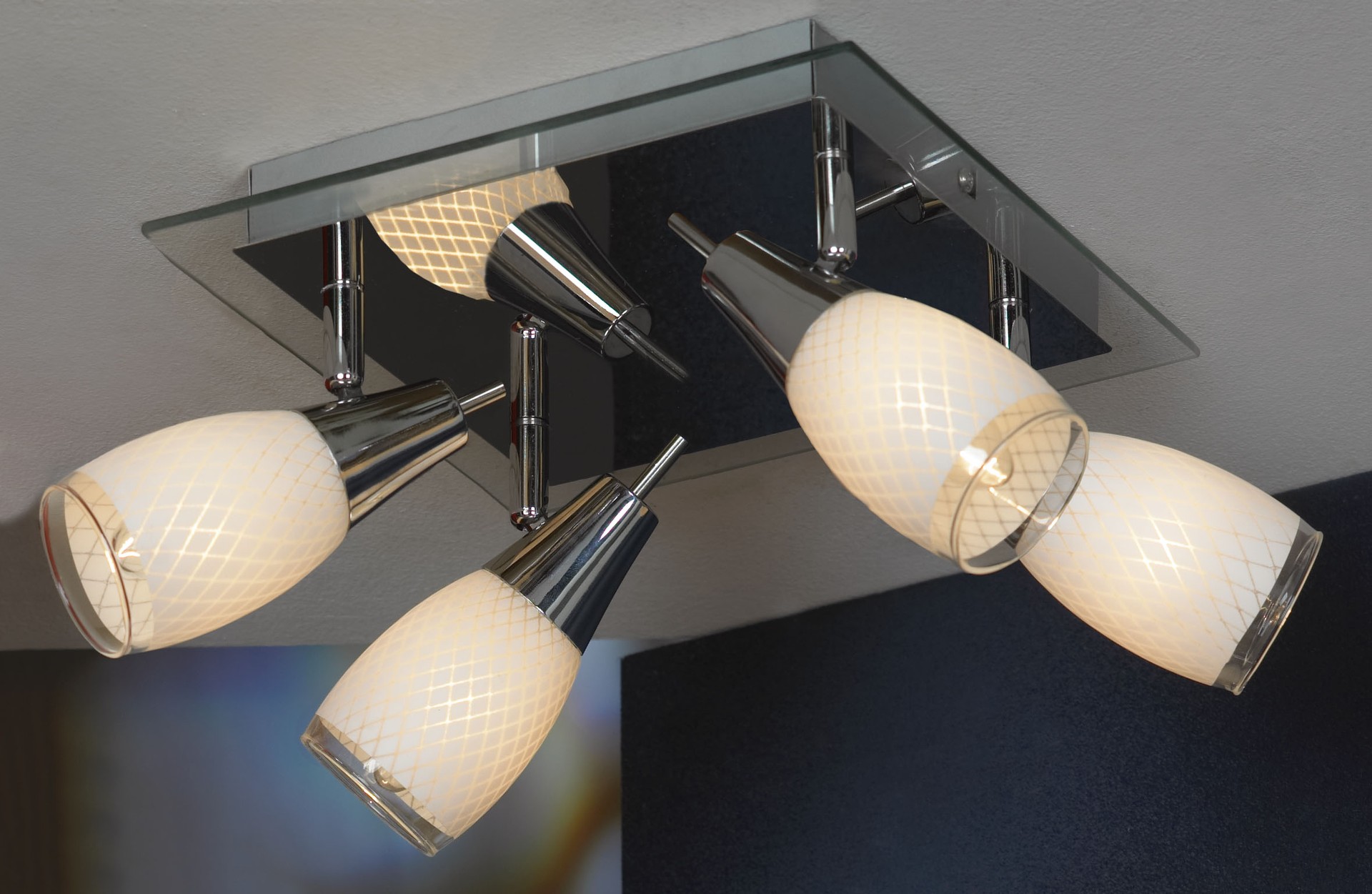 Потолочная люстра Lussole CarlinO LSX-4801-04