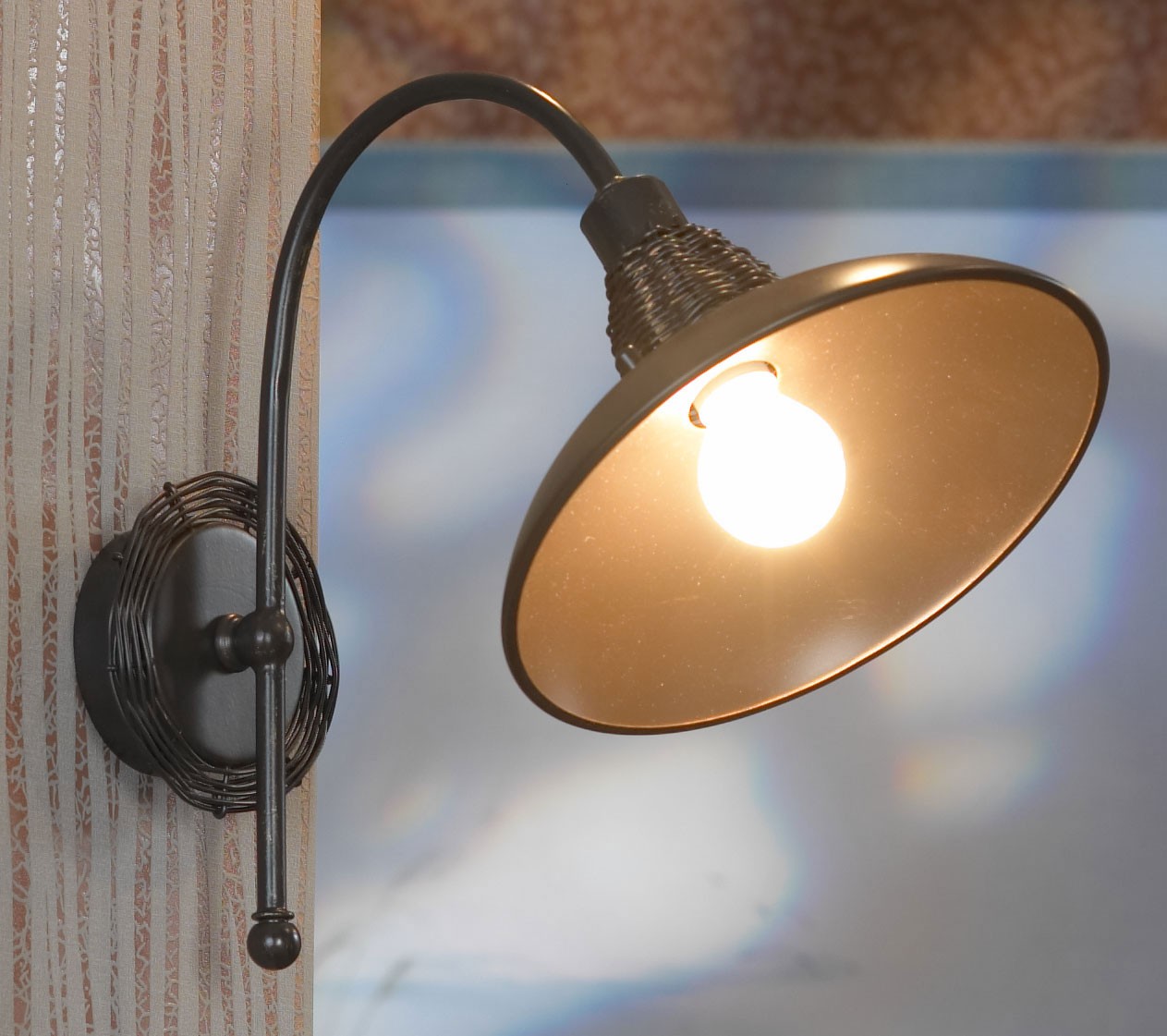 Настенное бра Lussole LOFT Ancona LSN-1071-01